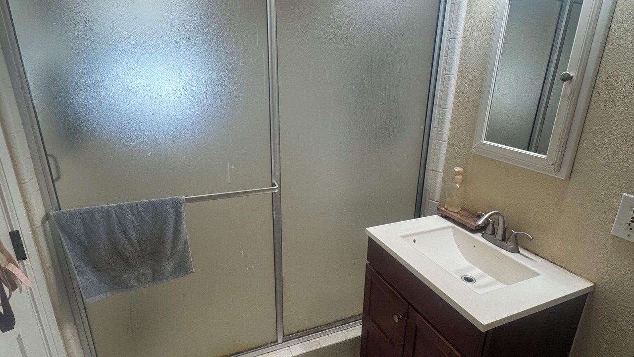 Photo of Bathroom in Lakeside