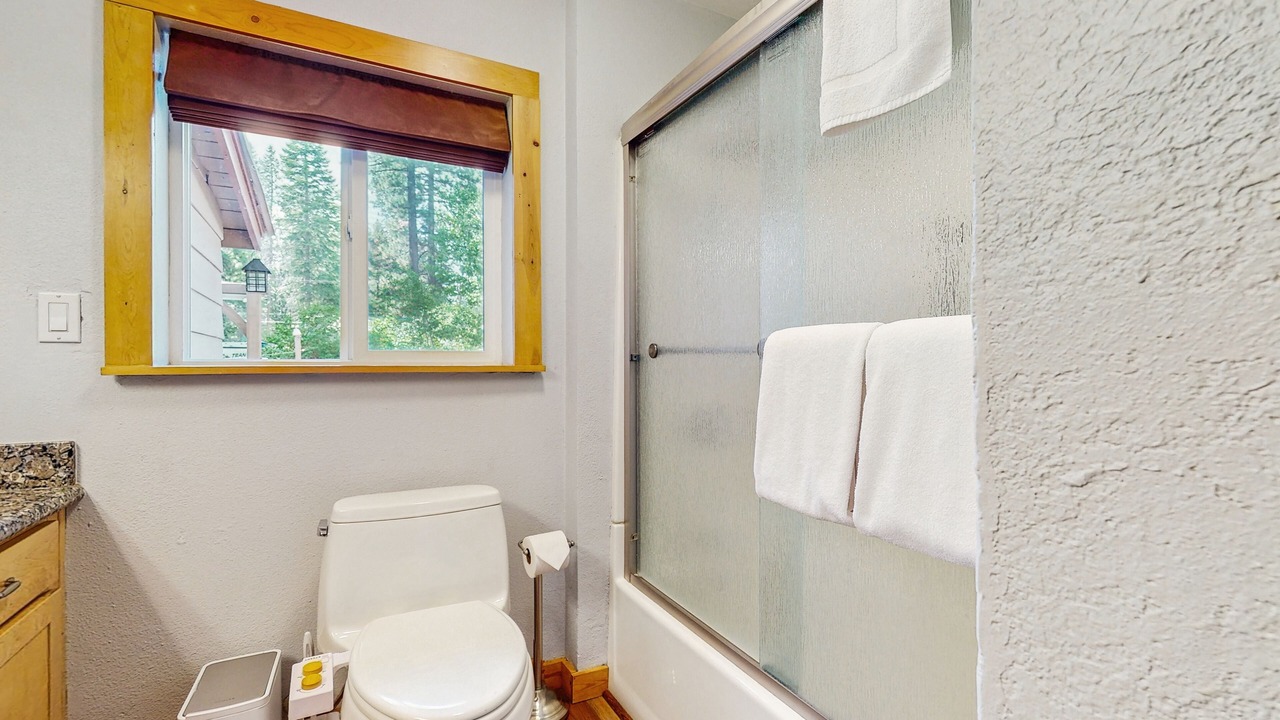 Photo of Bathroom in Tahoe Valley