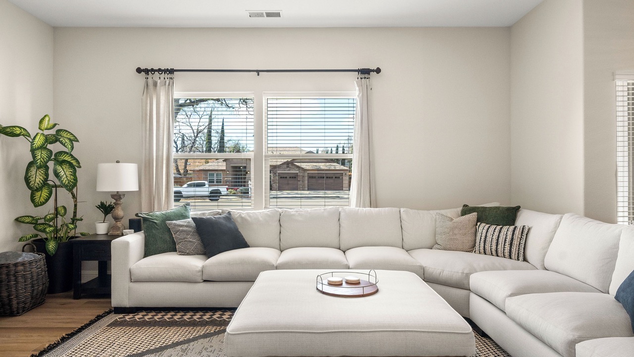 Photo of Livingroom in Chico
