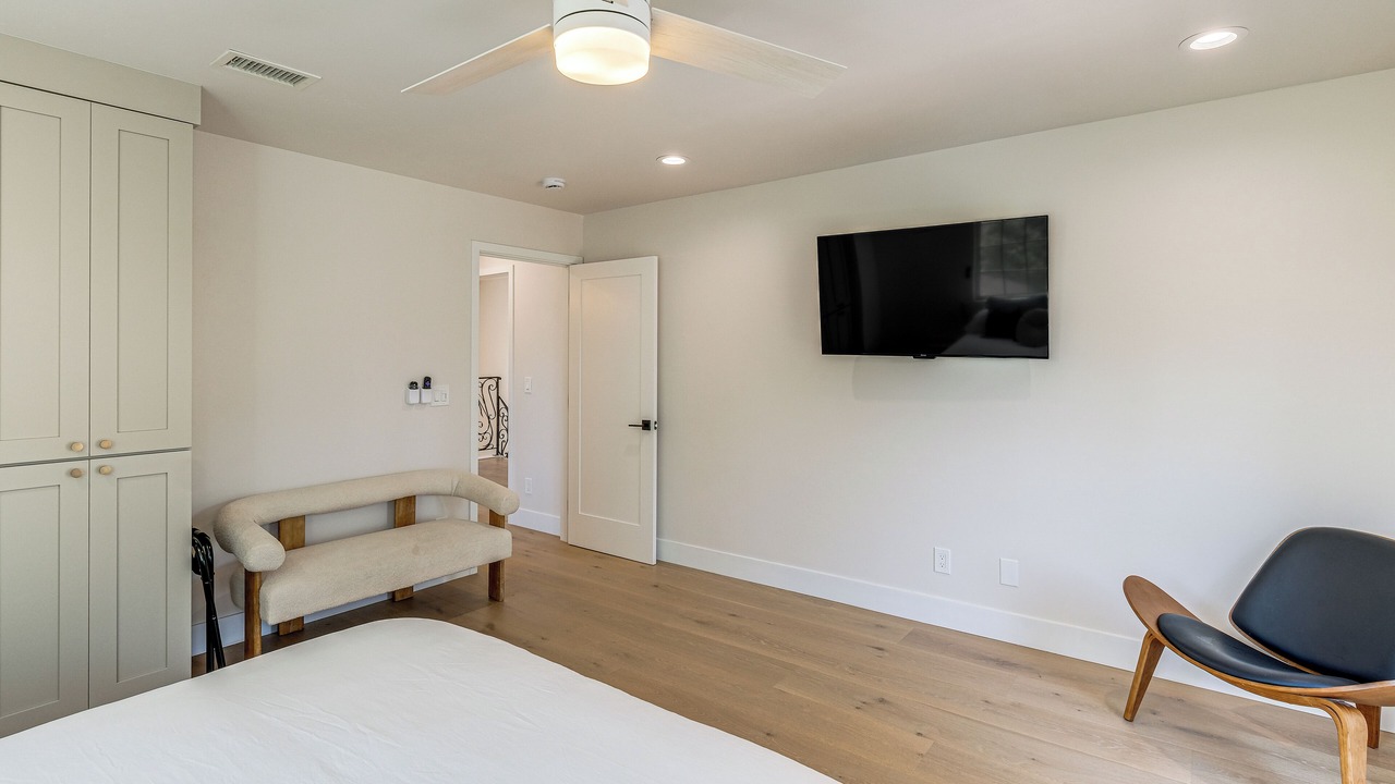 Photo of Bedroom in Bay Ho