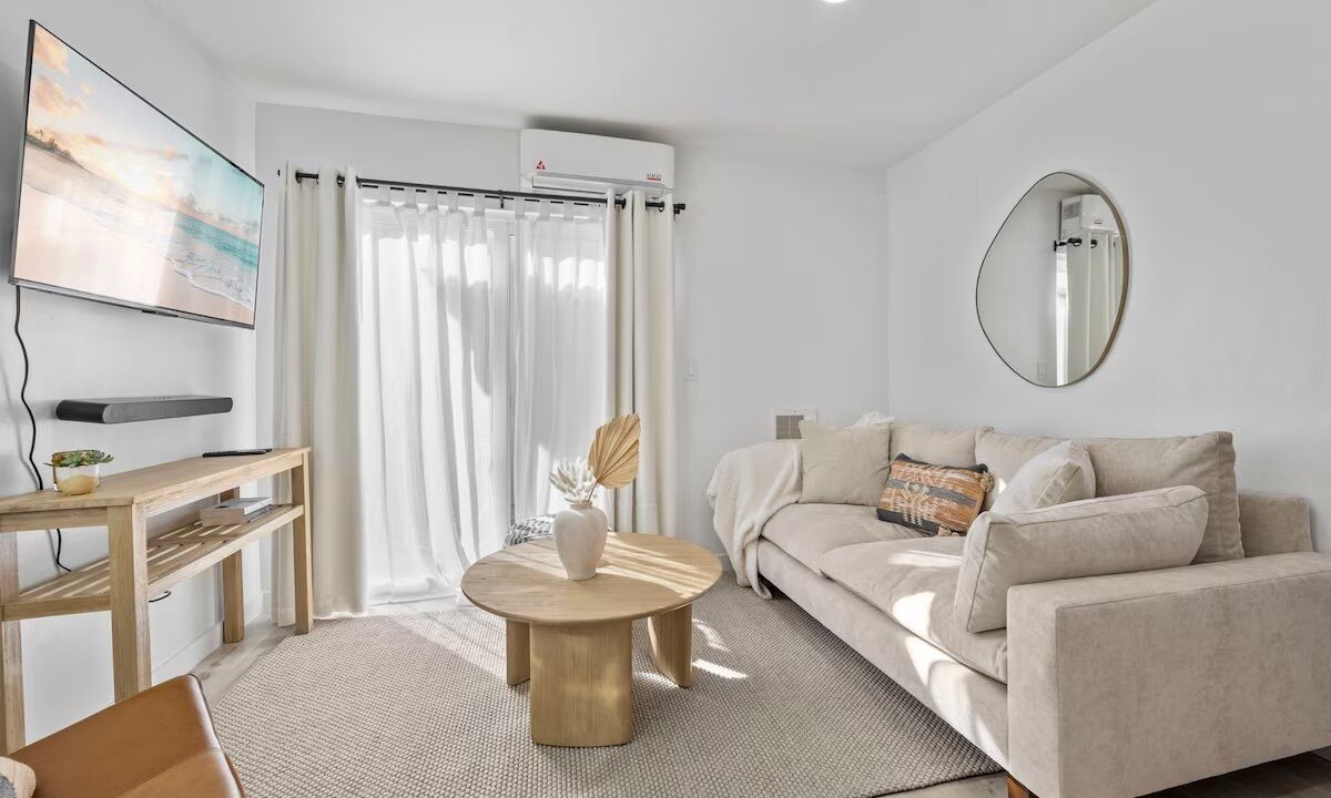 Photo of Livingroom in City Heights