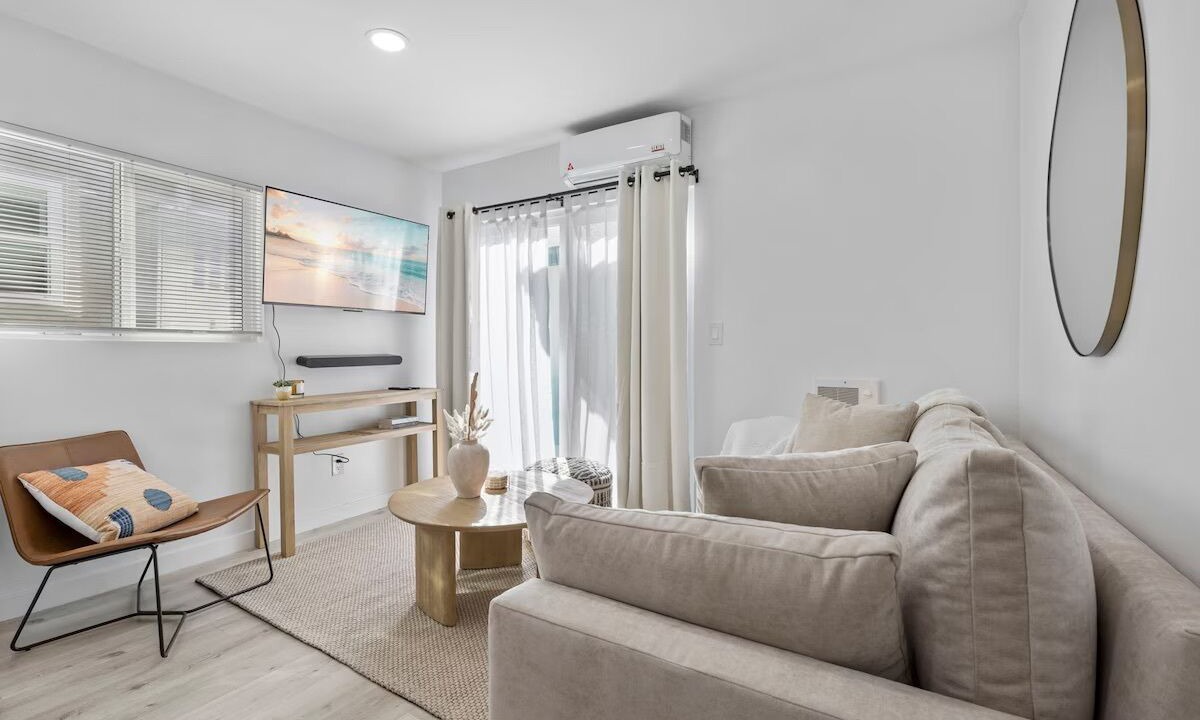 Photo of Livingroom in City Heights