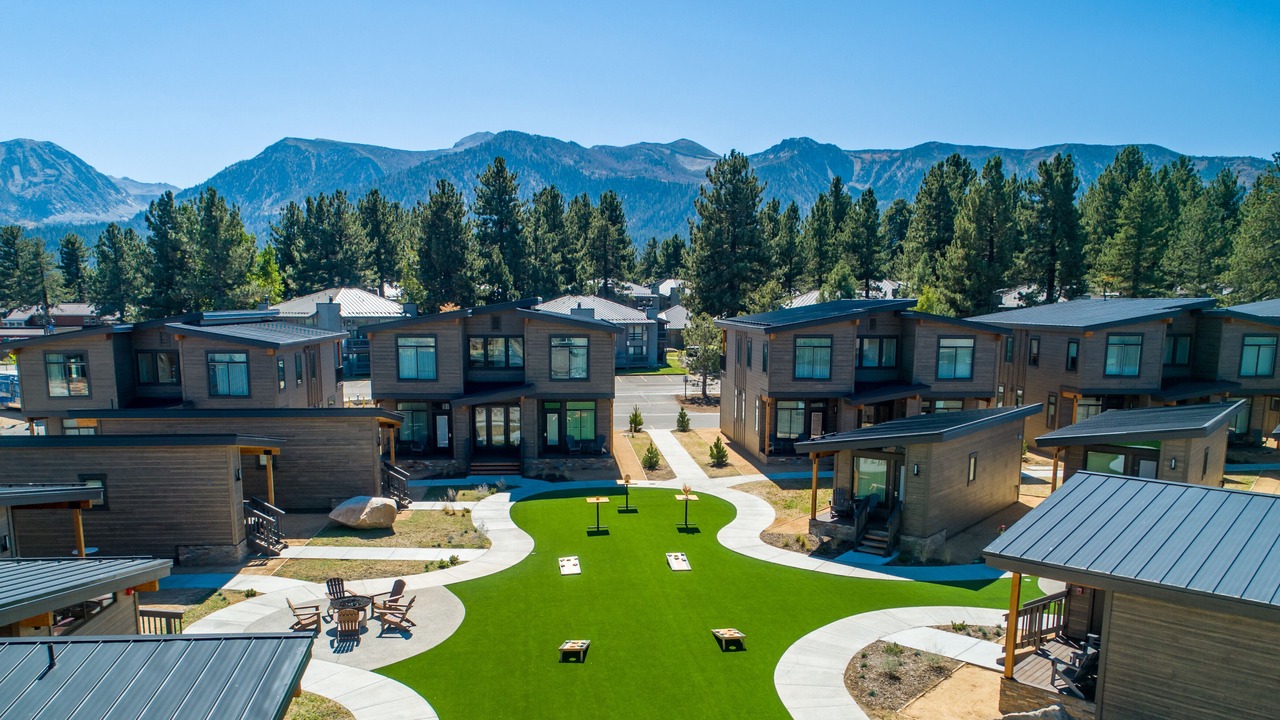 Photo of Outdoor in Mammoth Lakes