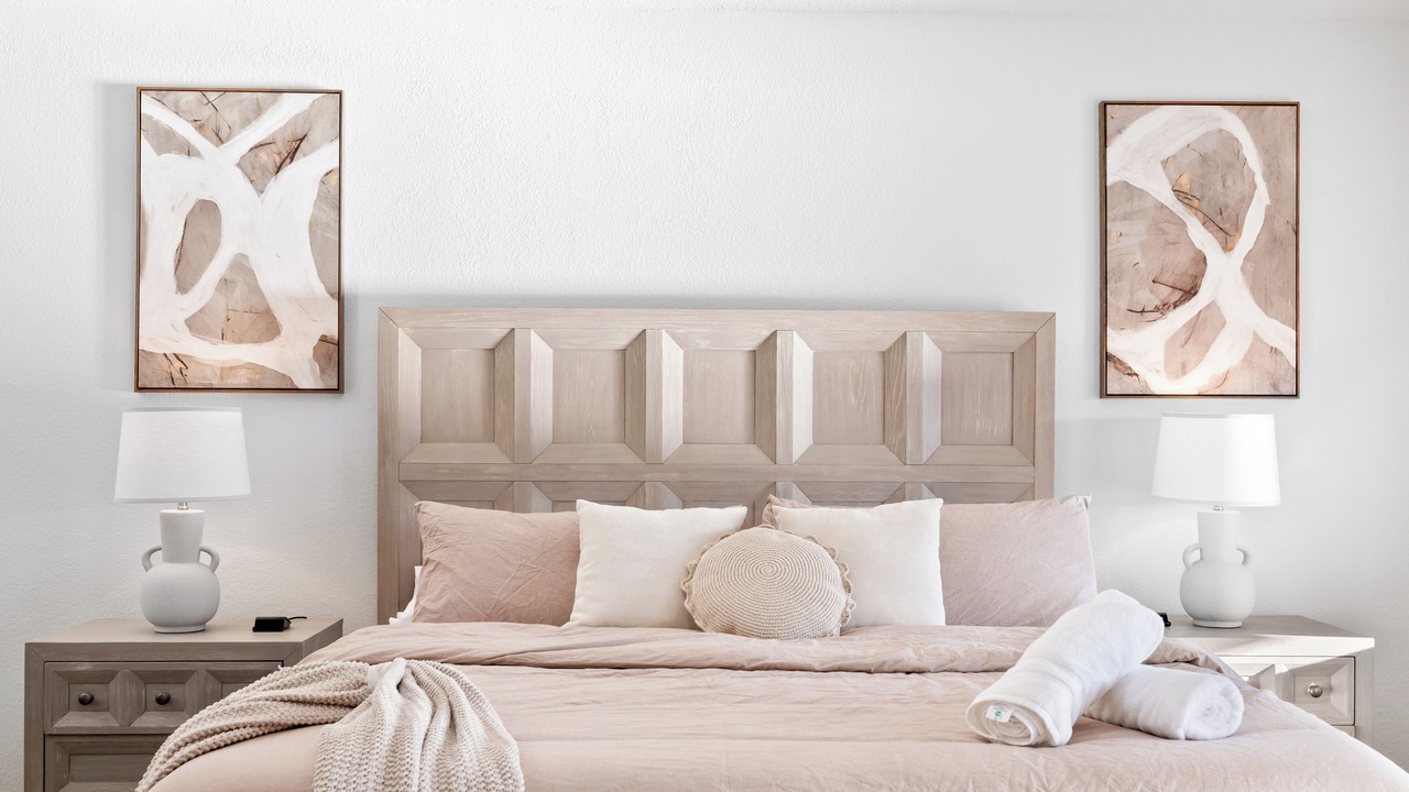 Photo of Bedroom in Victorville