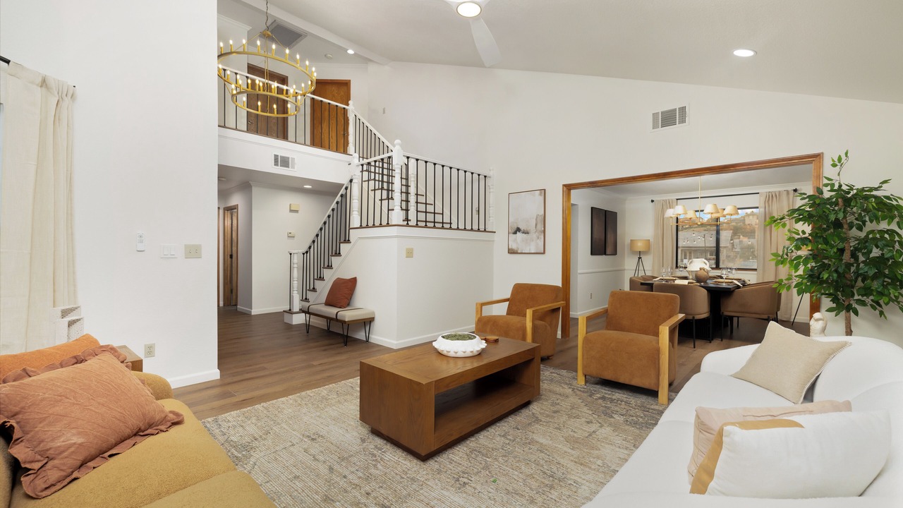 Photo of Livingroom in Victorville