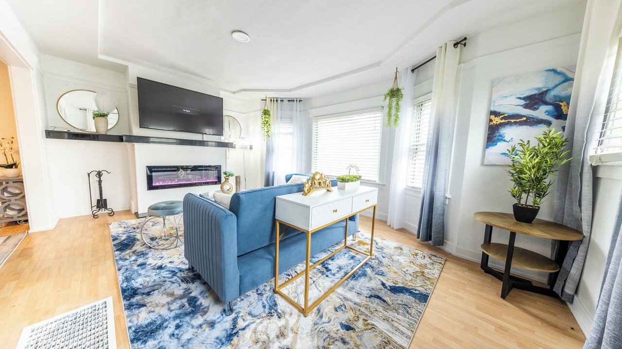 Photo of Livingroom in San Bruno