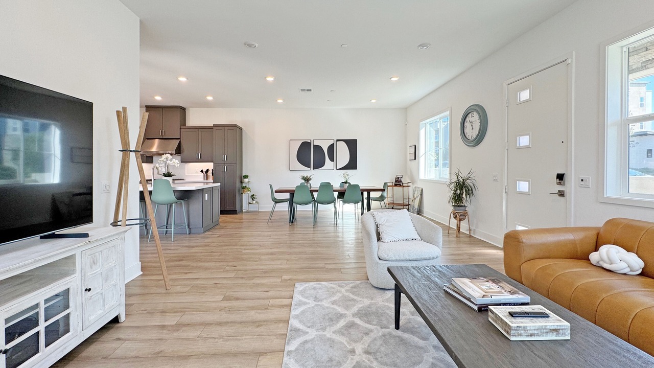 Photo of Livingroom in Lake Forest