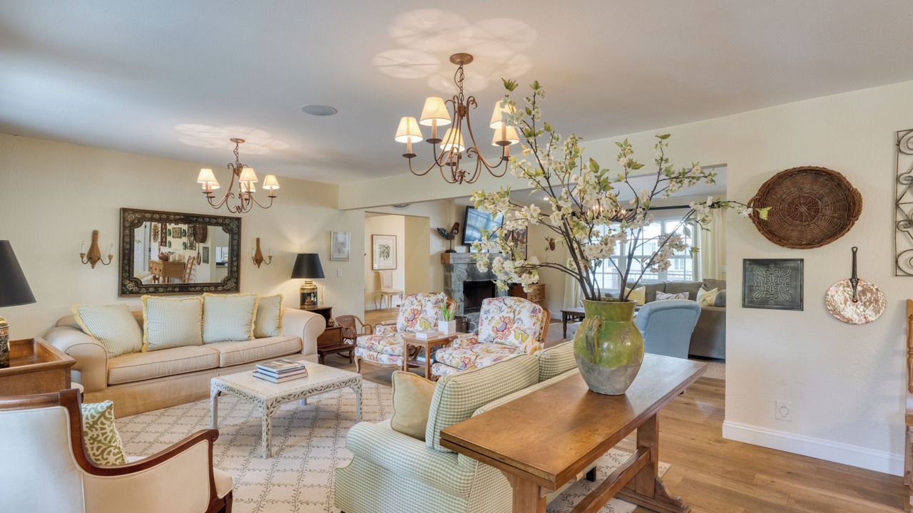 Photo of Bedroom in Glen Ellen