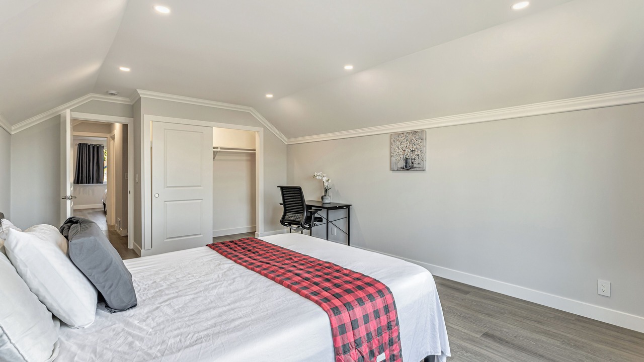 Photo of Bedroom in Silver Creek