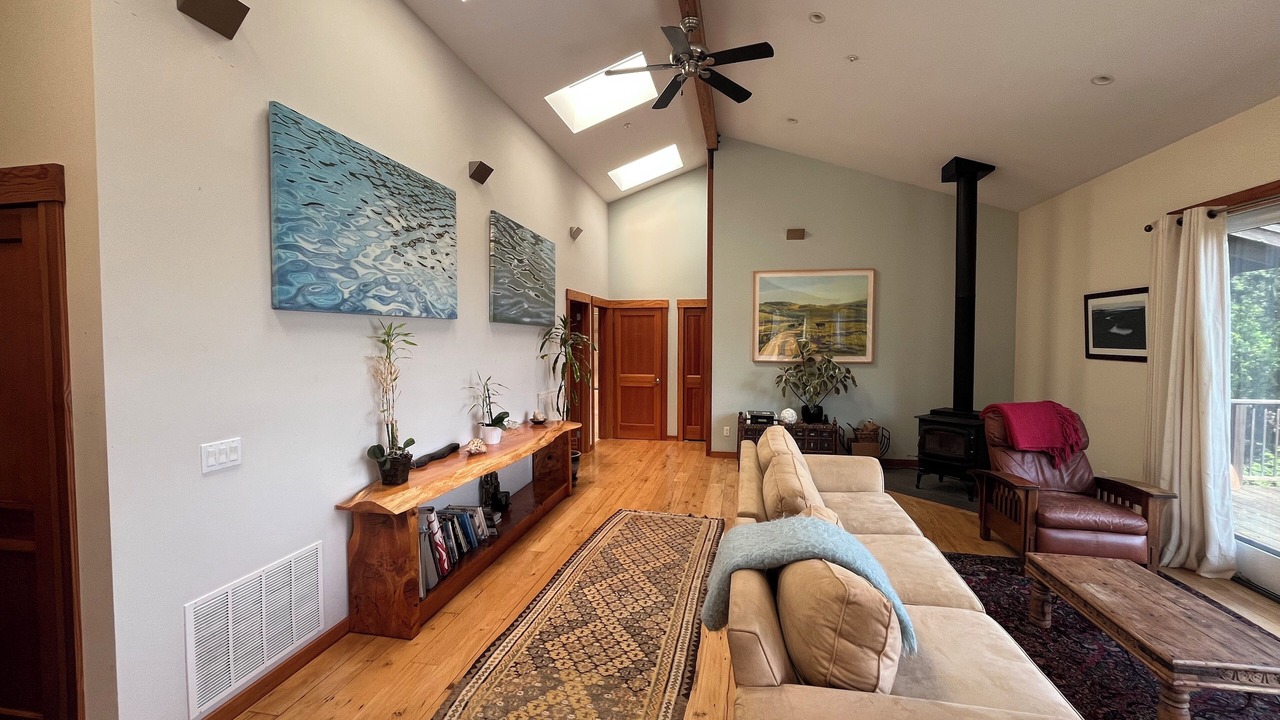Photo of Livingroom in Inverness