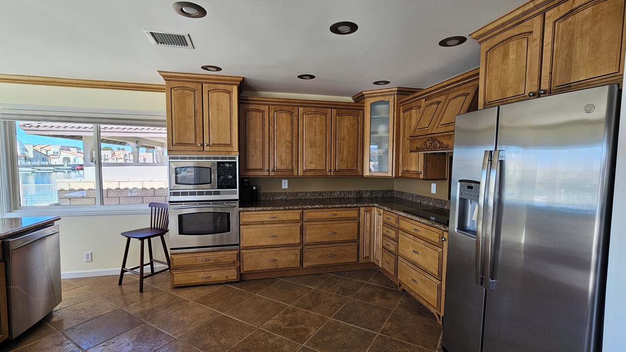 Photo of Kitchen in Silver Lakes Country Club