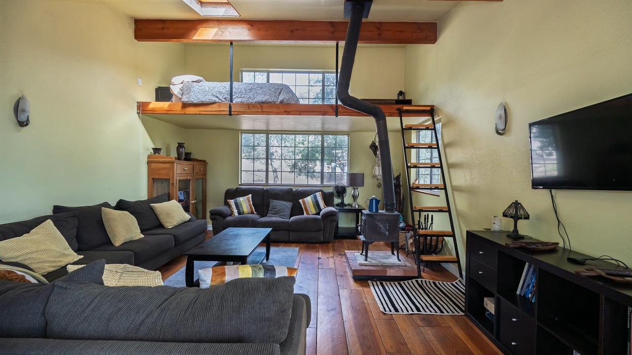 Photo of Bedroom in Pauma Valley