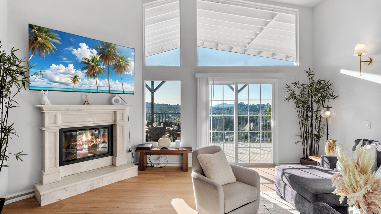 Photo of Livingroom in Rancho San Diego