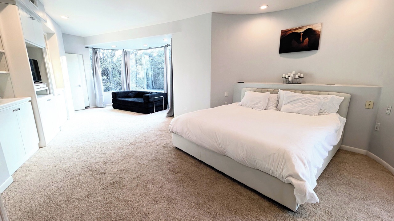 Photo of Bedroom in Lake Wildwood