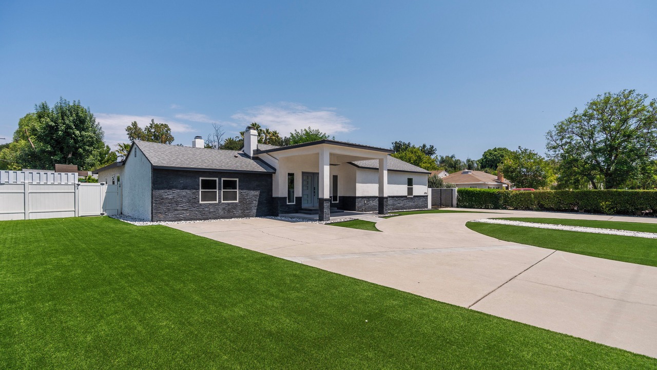 Photo of Outdoor in Lake Balboa
