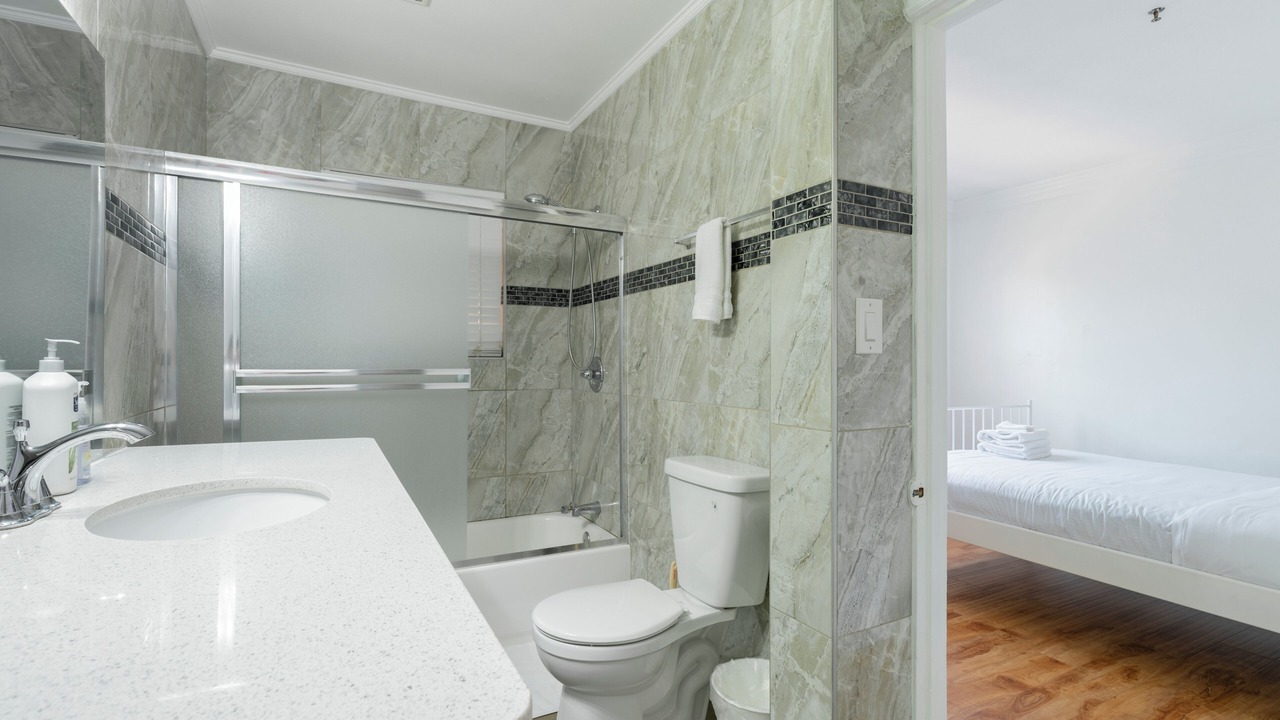 Photo of Bathroom in Alhambra