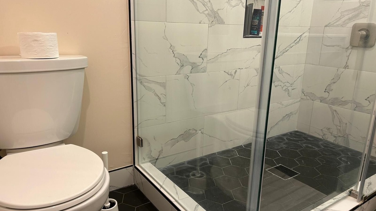 Photo of Bathroom in East Palo Alto