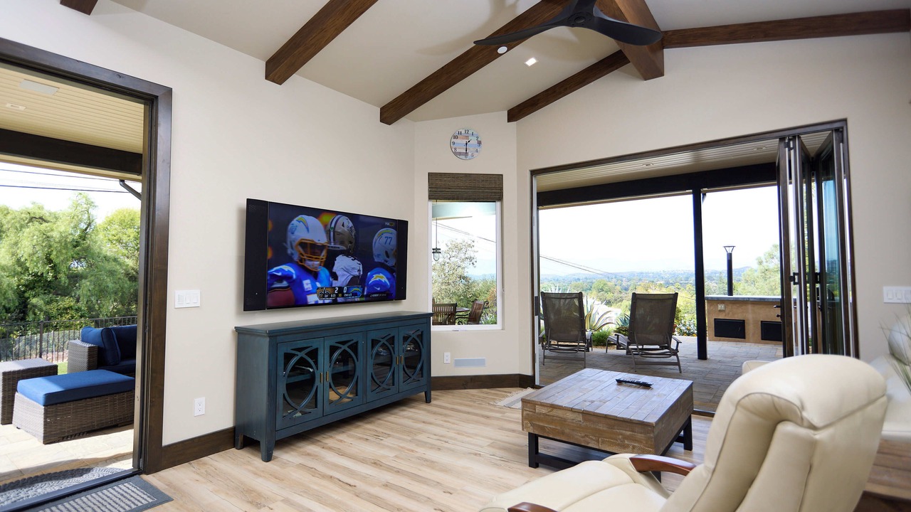 Photo of Livingroom in Thousand Oaks