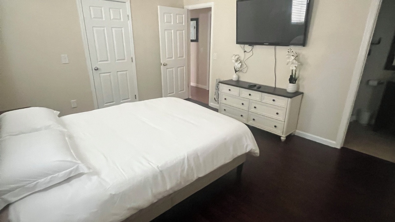 Photo of Bedroom in South Natomas