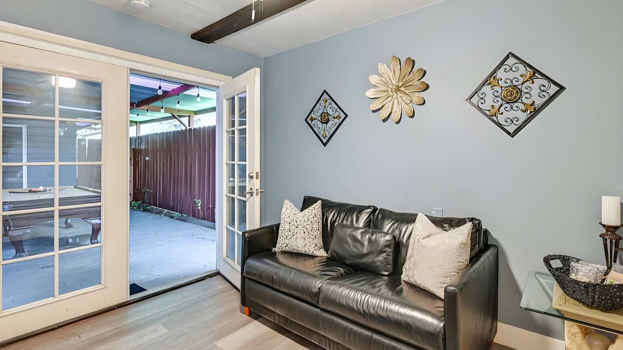 Photo of Livingroom in San Ysidro