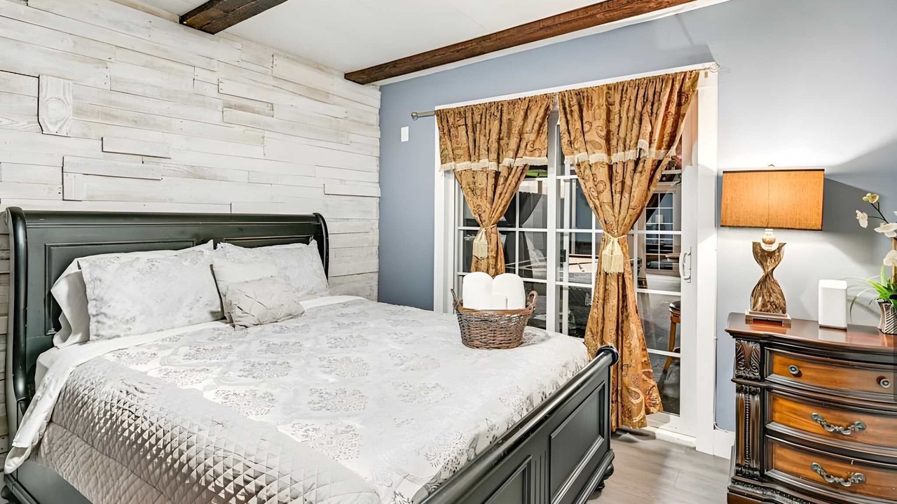 Photo of Bedroom in San Ysidro
