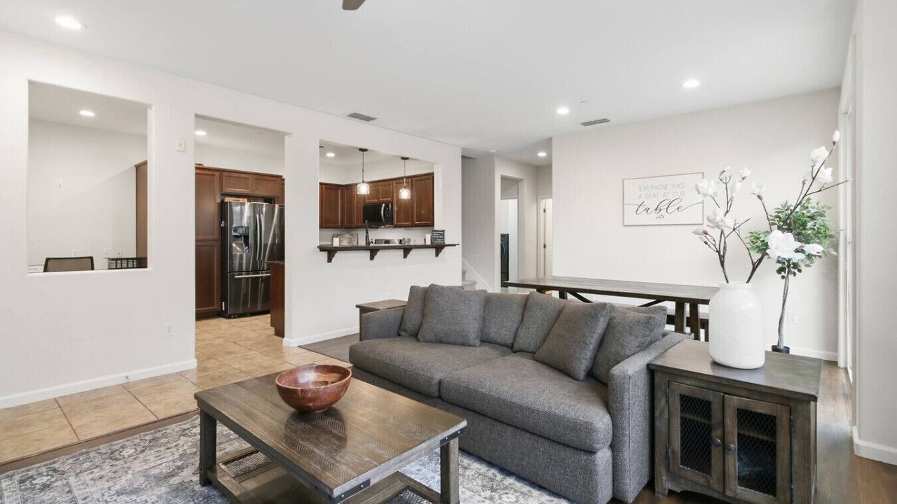 Photo of Livingroom in Folsom