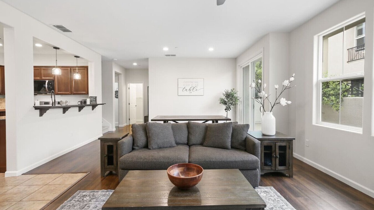 Photo of Livingroom in Folsom