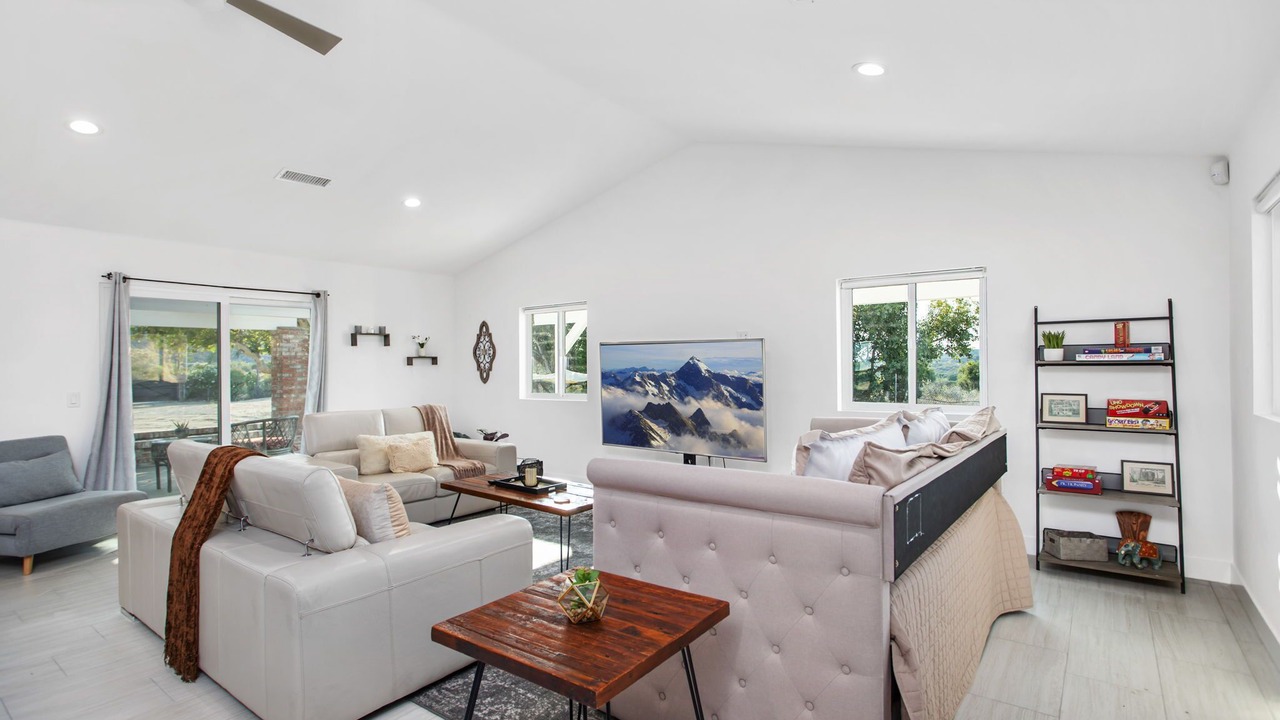 Photo of Livingroom in Temecula