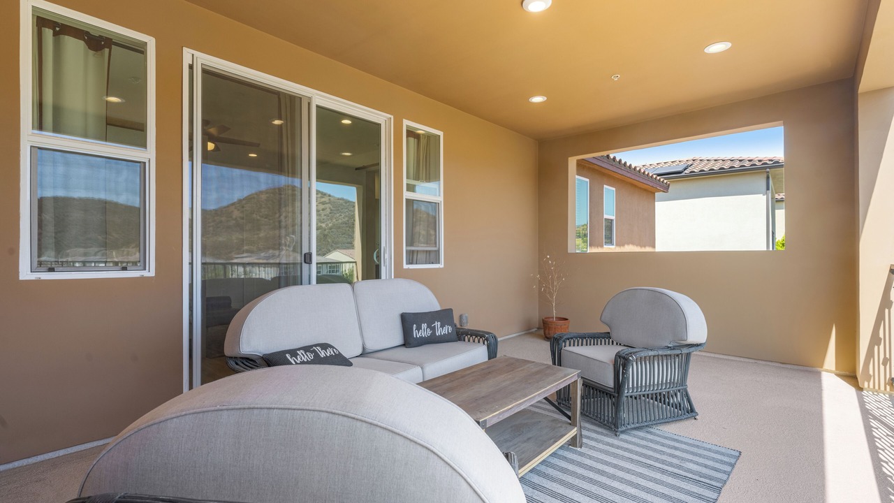 Photo of Patio Balcony in Canyon Country