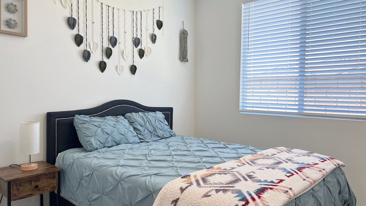 Photo of Bedroom in Victorville