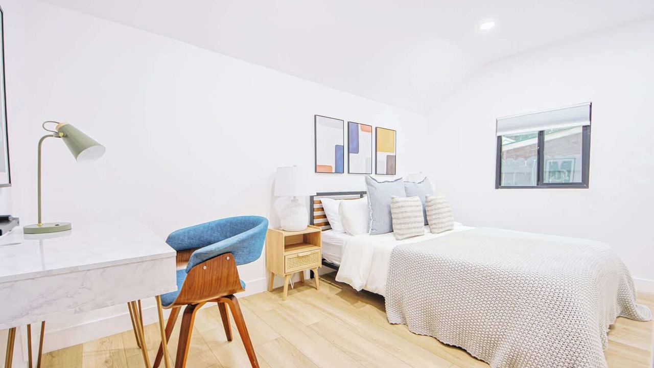 Photo of Bedroom in Los Feliz