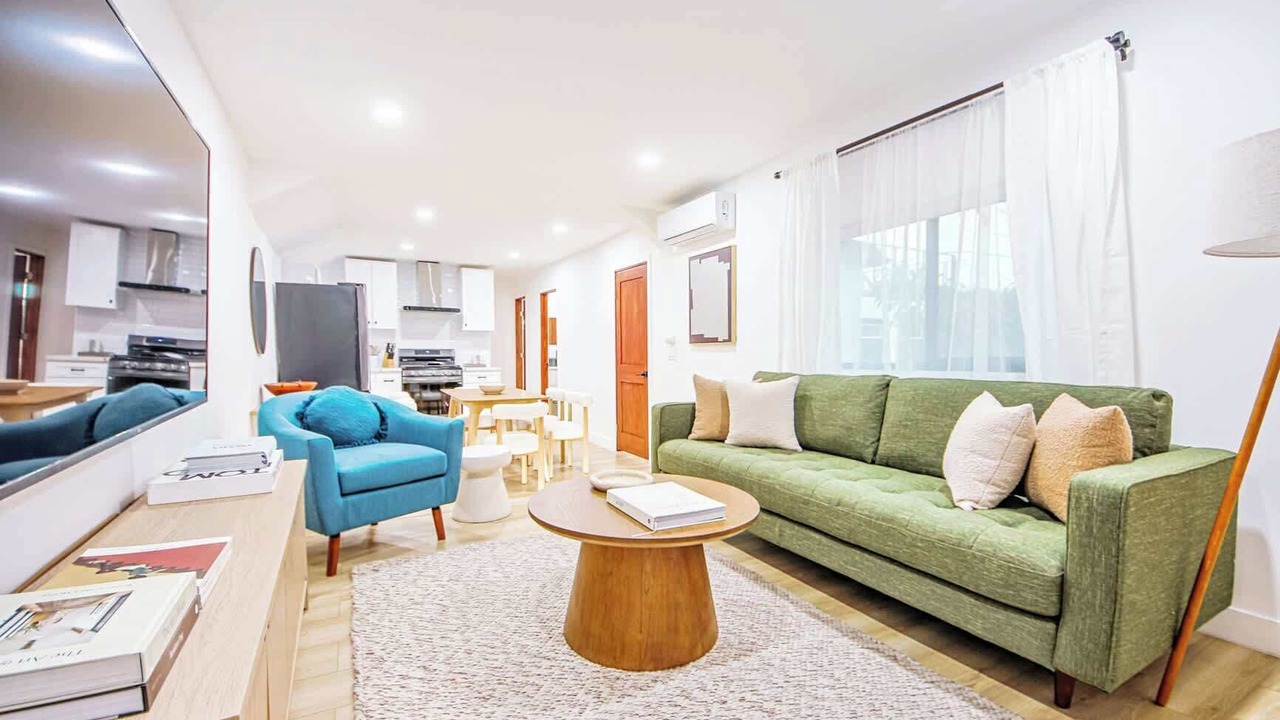 Photo of Livingroom in Los Feliz