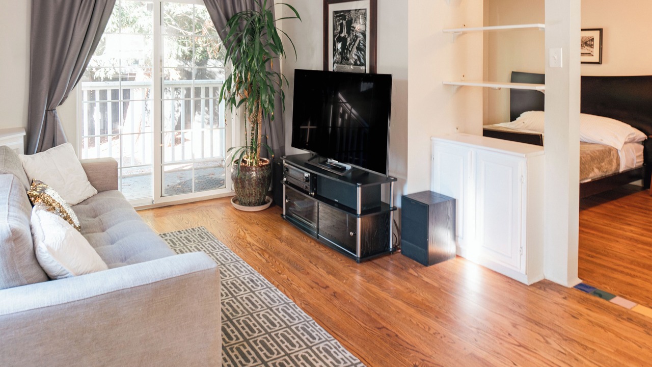 Photo of Bedroom in South Berkeley