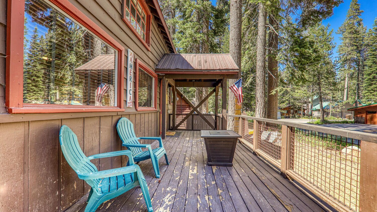 Photo of Patio Balcony in Donner Lake Woods