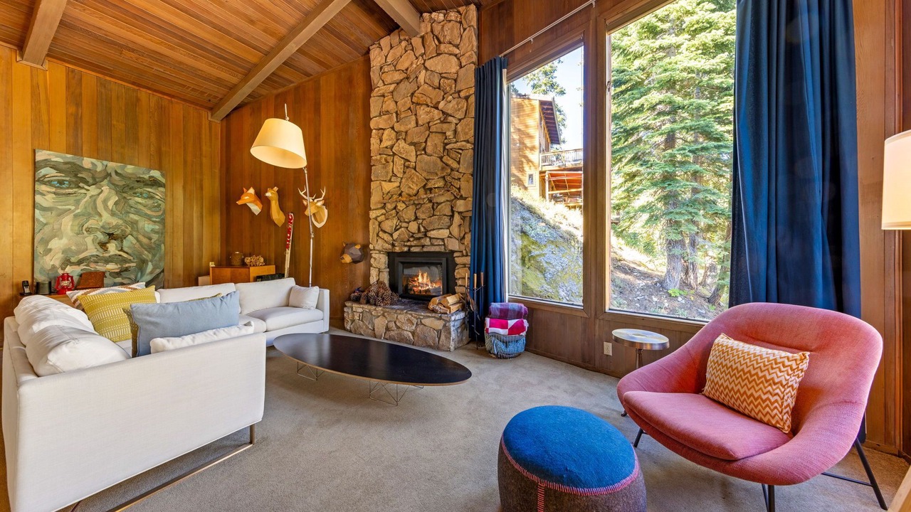 Photo of Bedroom in Alpine Meadows
