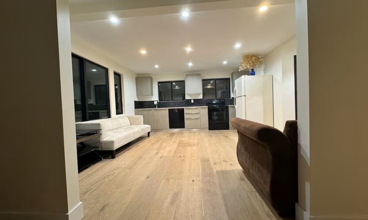 Photo of Livingroom in Del Mar Heights