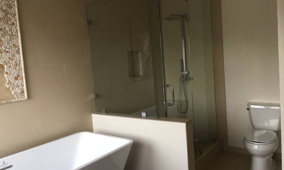 Photo of Bathroom in Del Mar Heights