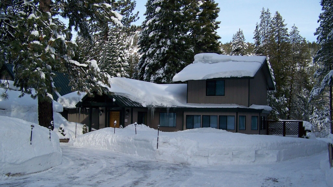 Photo of Outdoor in Christmas Valley