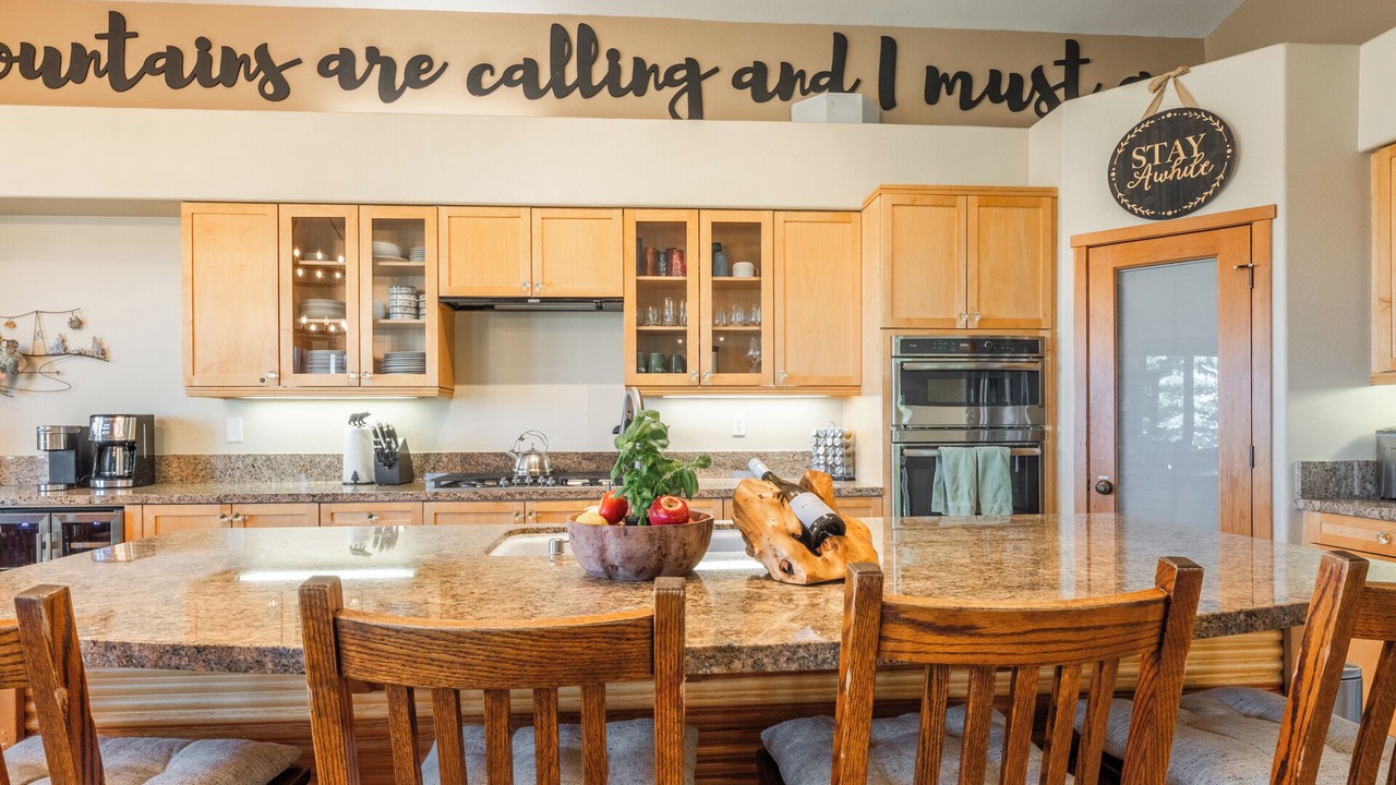 Photo of Kitchen in Mammoth Lakes