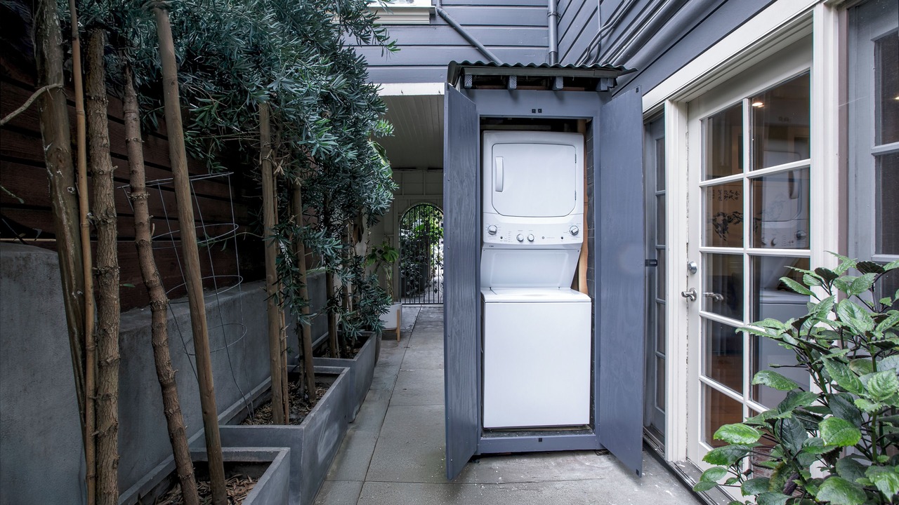 Photo of Outdoor in Western Addition