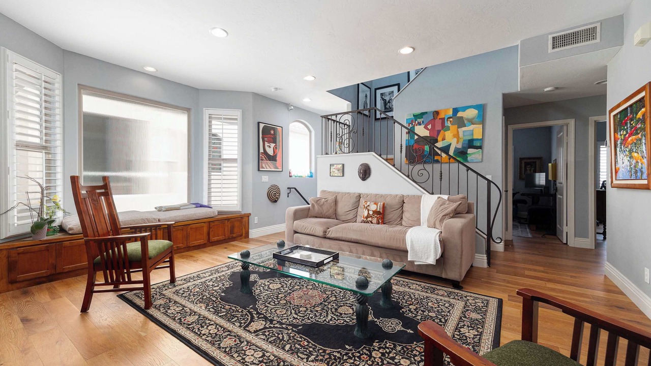 Photo of Livingroom in Hillcrest