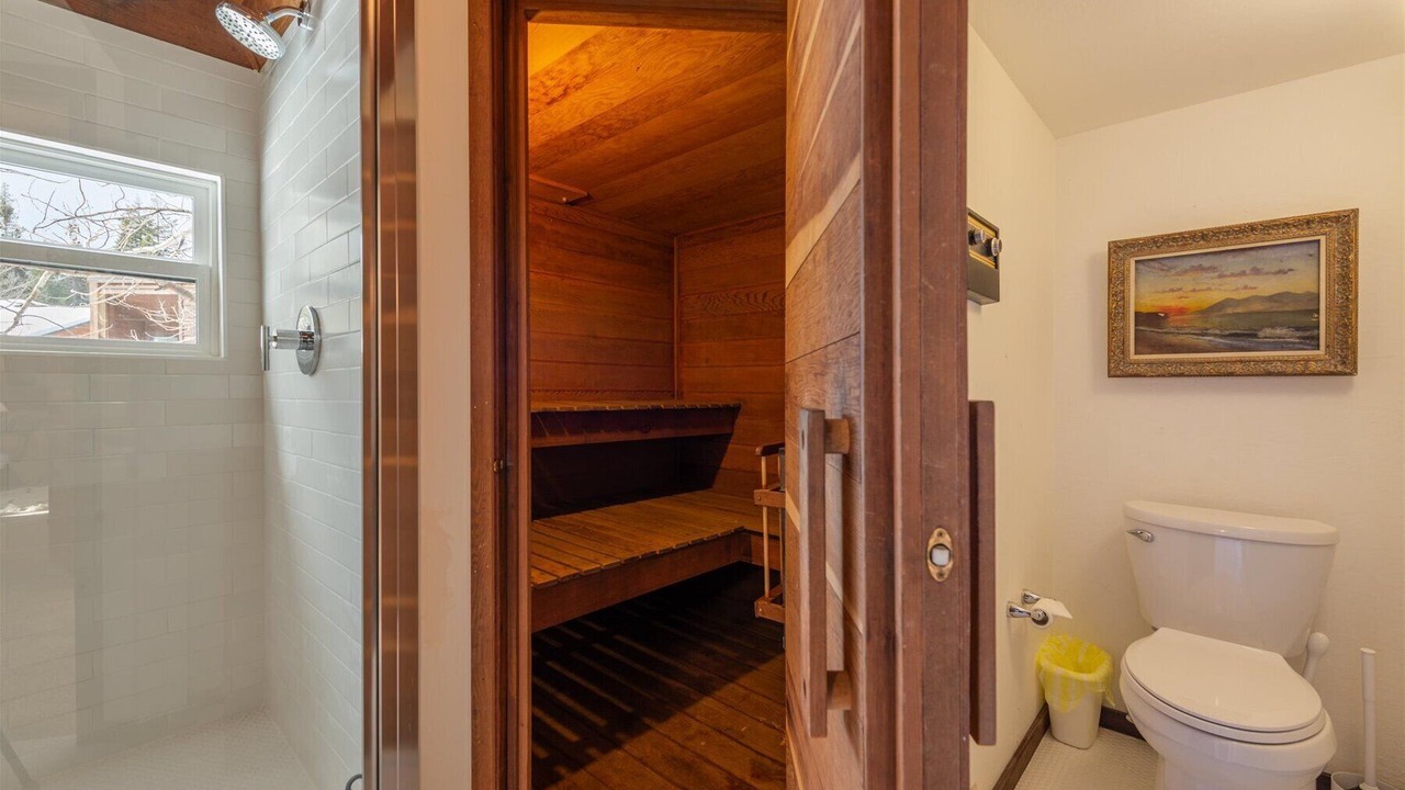 Photo of Bathroom in Alpine Meadows