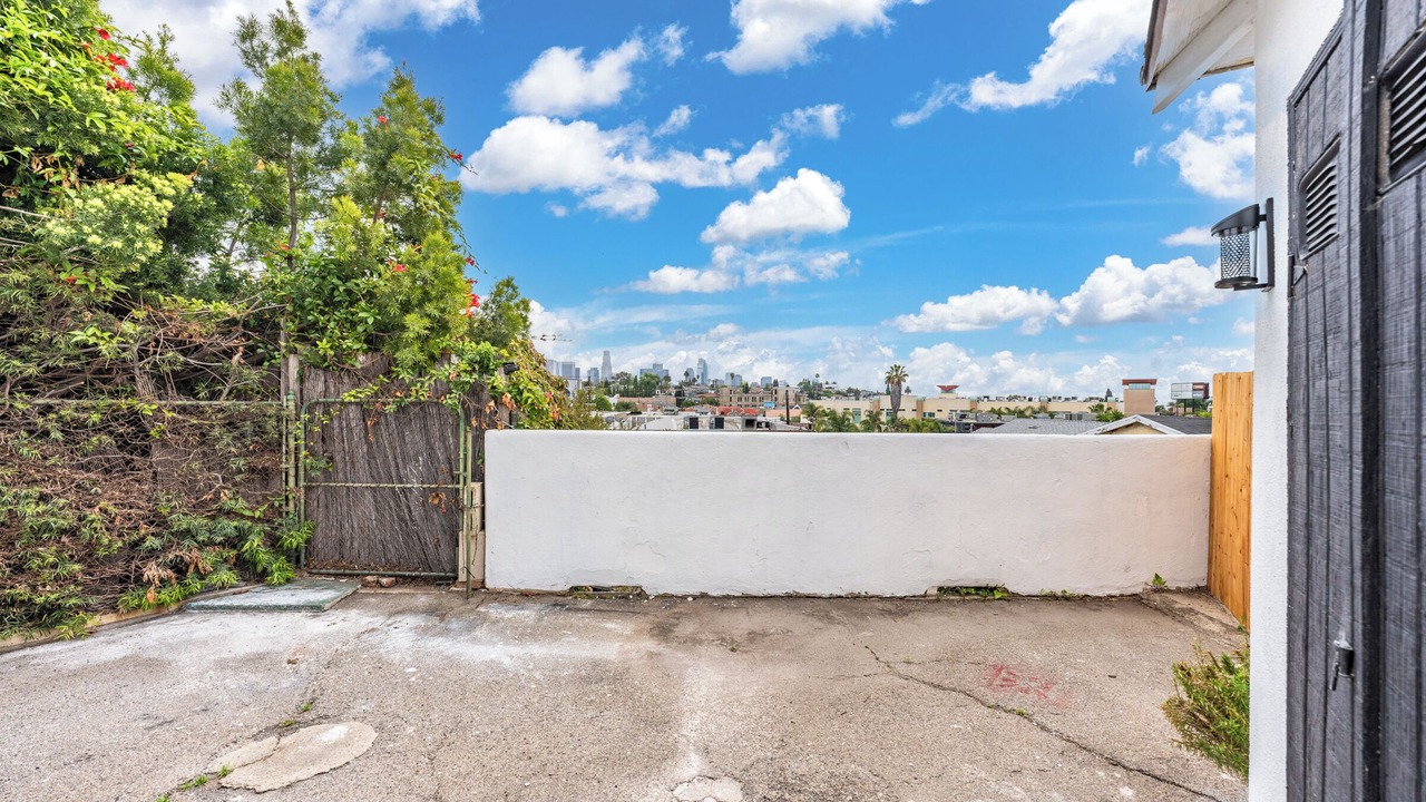 Photo of Outdoor in Elysian Heights