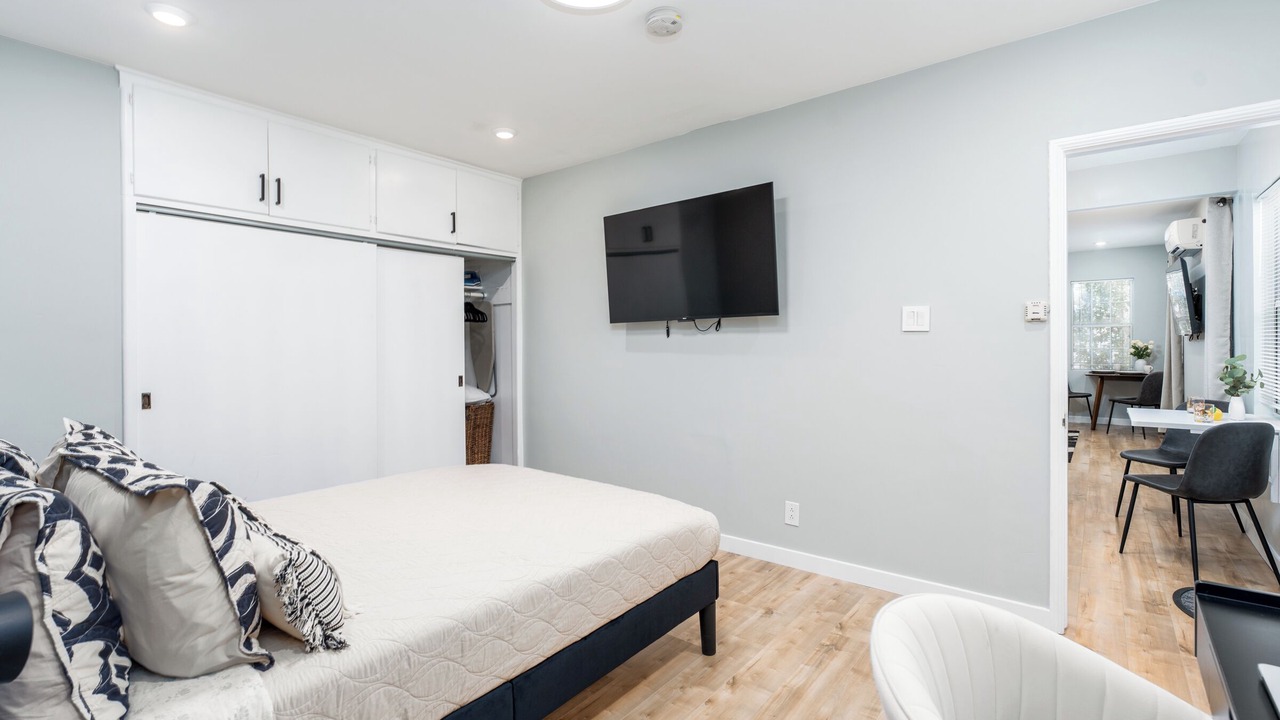Photo of Bedroom in Elysian Heights