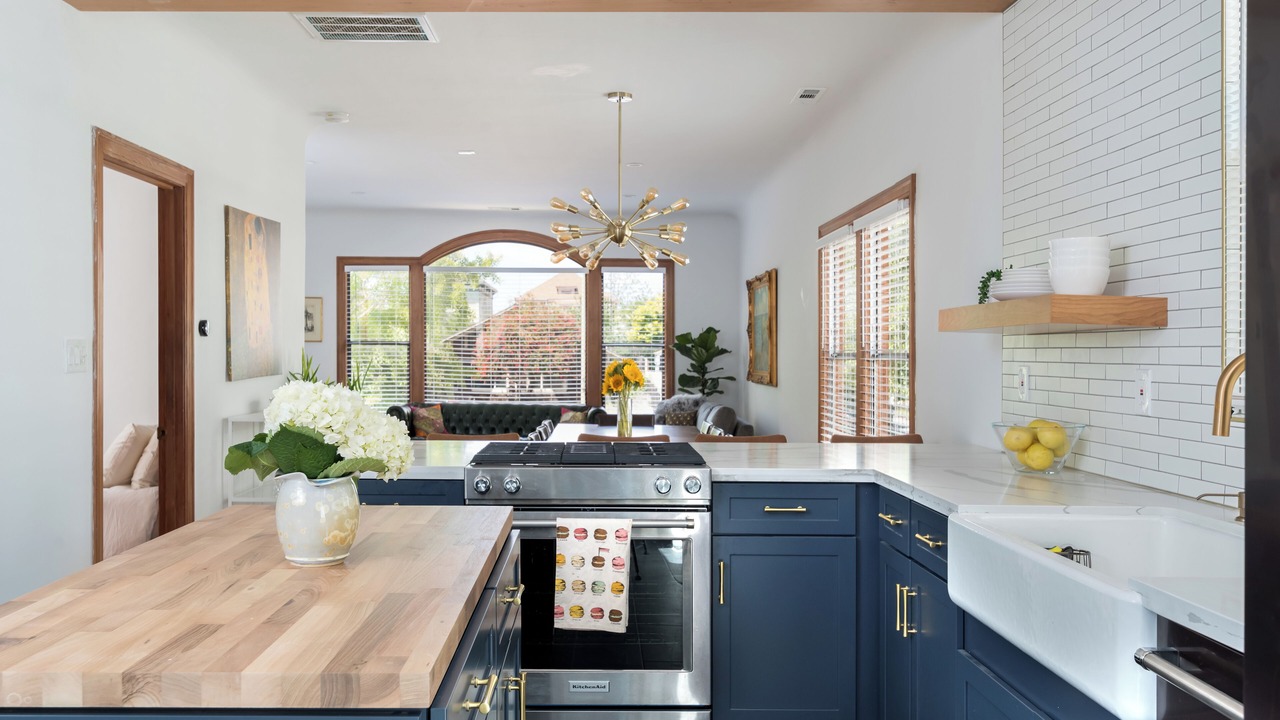 Photo of Kitchen in West Oakland