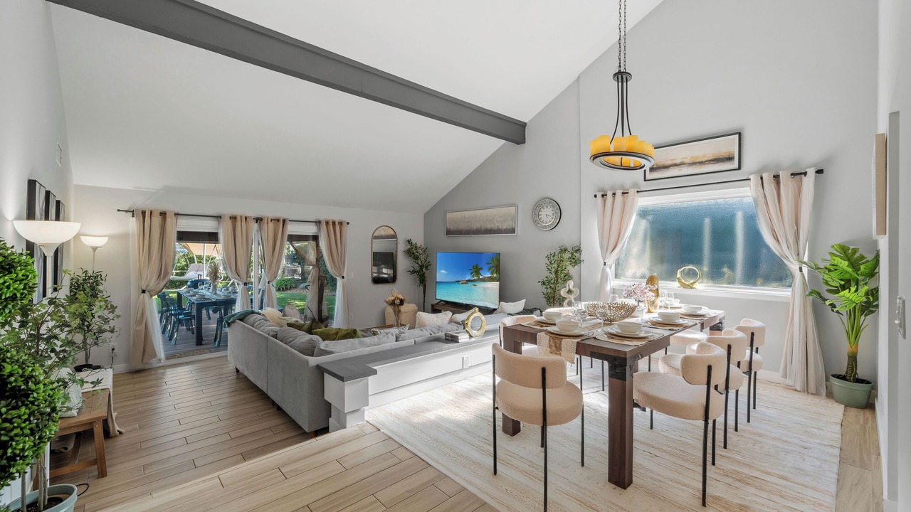 Photo of Livingroom in Rancho Penasquitos