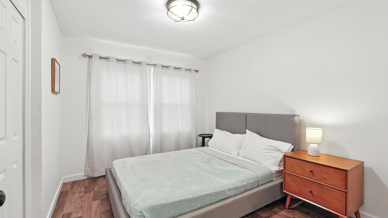 Photo of Bedroom in San Pablo