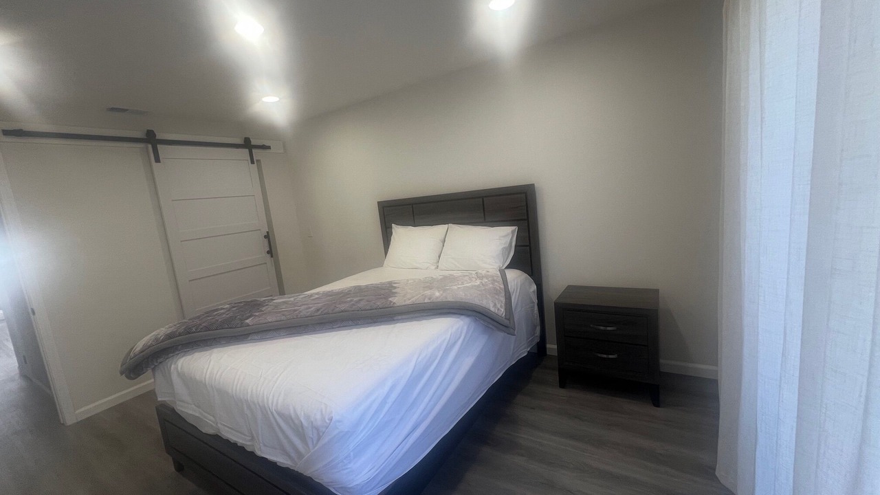 Photo of Bedroom in El Sobrante