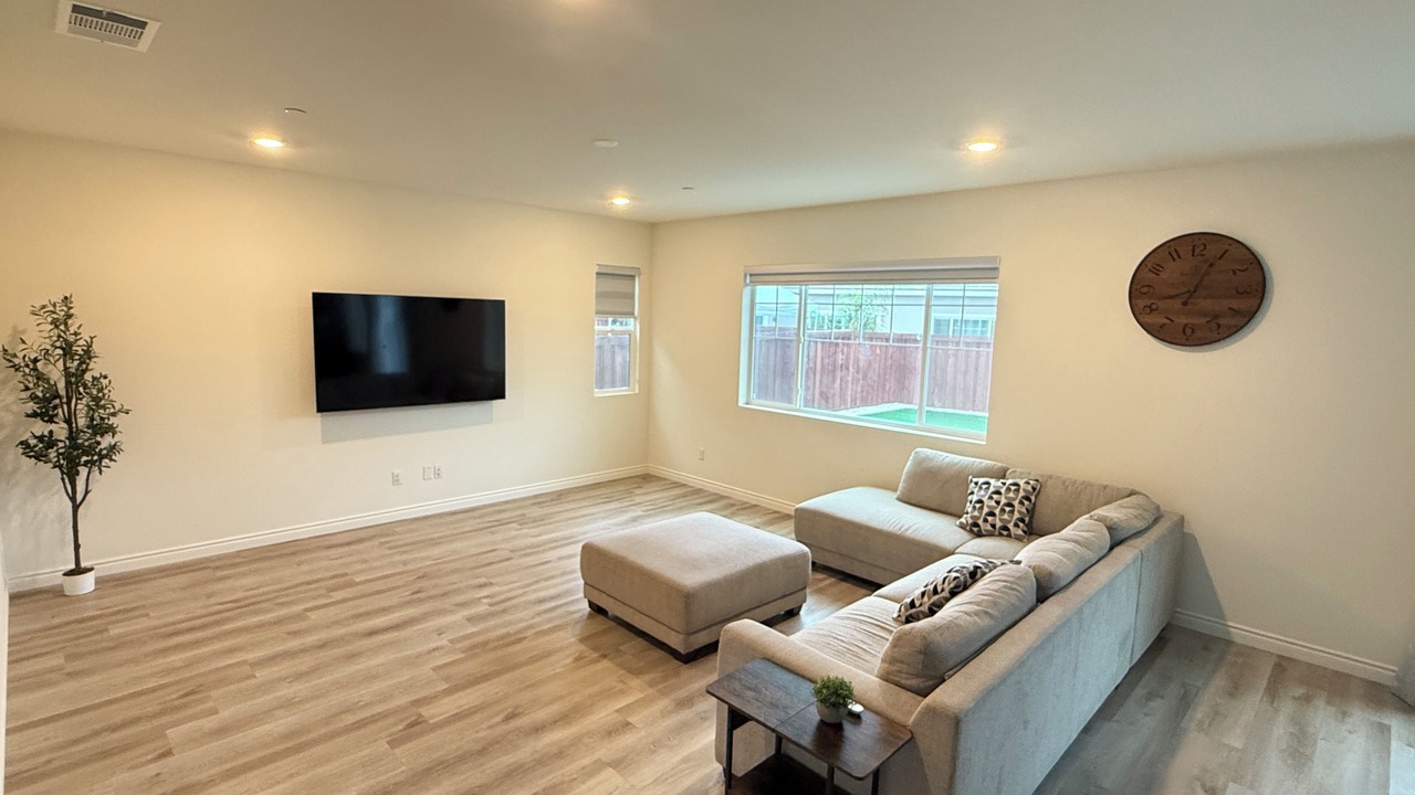 Photo of Livingroom in Sun City