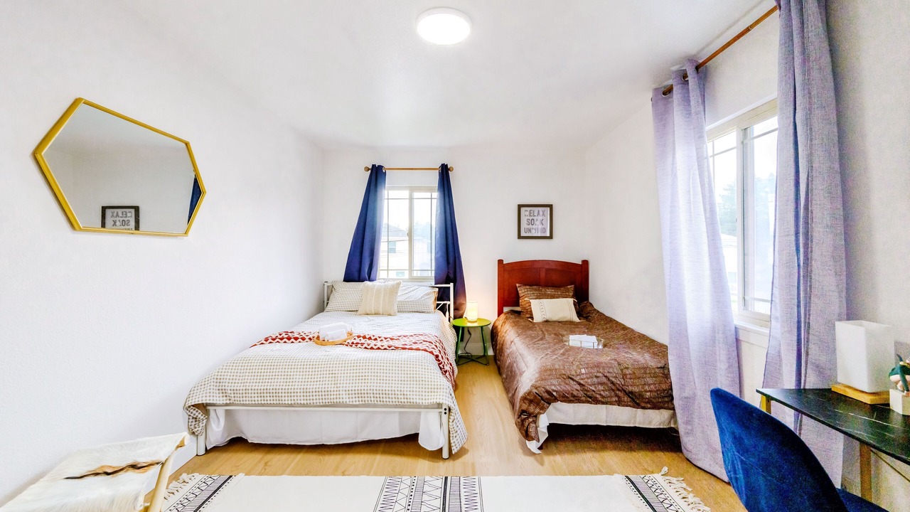 Photo of Bedroom in Lower Bal